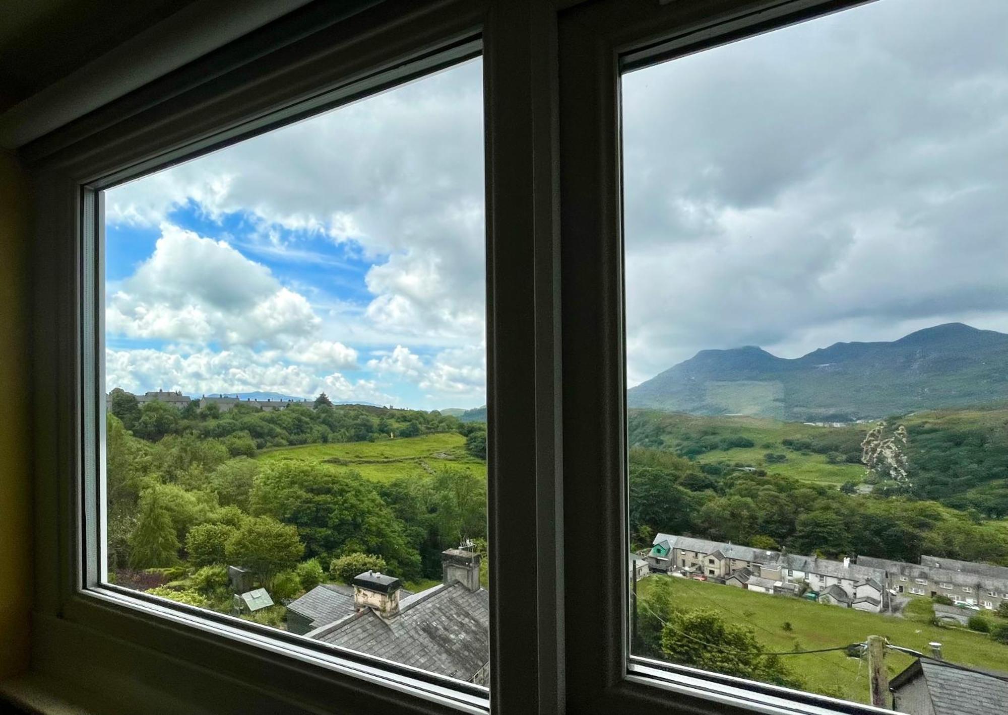 Hendre Villa Blaenau Ffestiniog Bagian luar foto