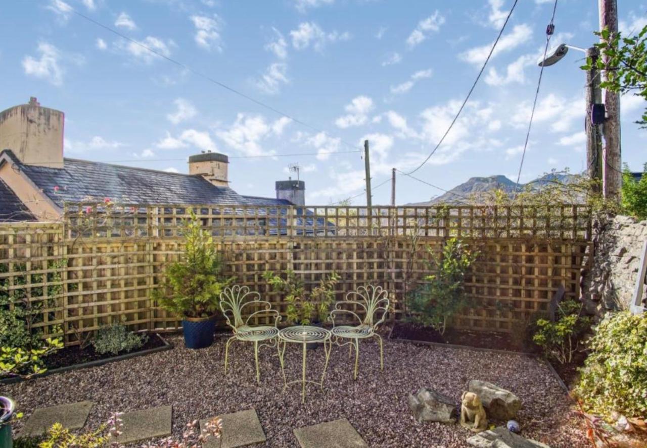 Hendre Villa Blaenau Ffestiniog Bagian luar foto