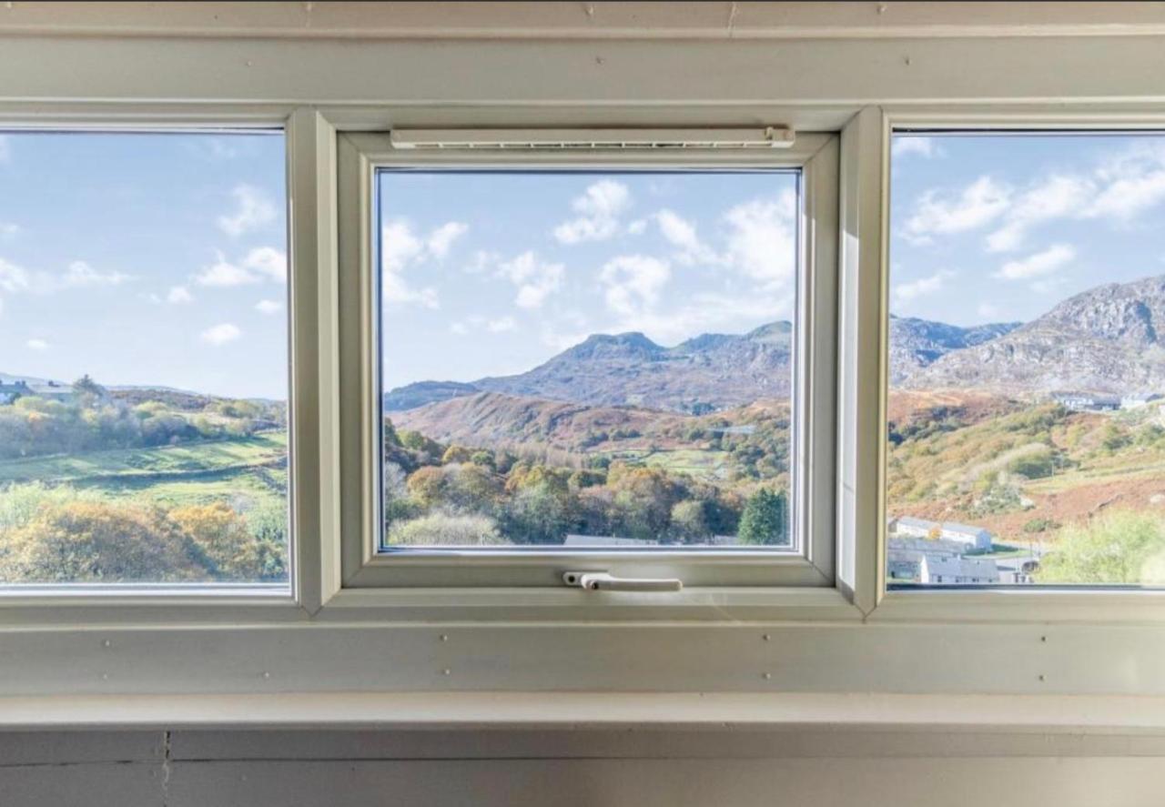 Hendre Villa Blaenau Ffestiniog Bagian luar foto